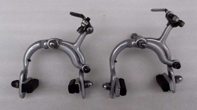 Datei:Alda Felgenbremse Rennausführung mit Zugentlaster.jpg