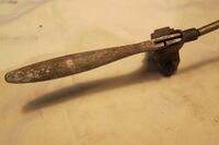 Bremsgriff für Stempelbremse Zeitraum: 1958 - ca. 195? Verwendung: ? Material: Stahl, Alu Bemerkungen: schmale Version