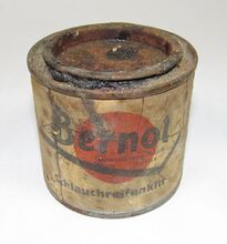 Bernol-Schlauchreifenkitt (1950er Jahre; noch immer flüssig).