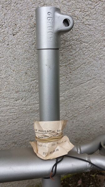 Datei:Blitz Rahmen Waggonbau Dessau 5.JPG