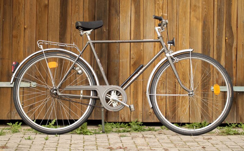 Datei:Diamant 35 104 Marke Milan 1990 A.jpg