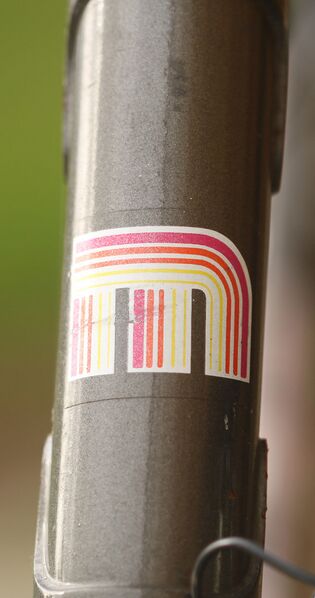 Datei:Diamant 35 104 Marke Milan 1990 Aufkleber Steuerkopf.jpg