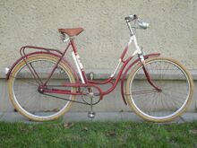 Das klassische rot war weiterhin im Farbprogramm, wie dieses Fahrrad von 1965 aufzeigt.