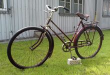 Diament Modell EH, Baujahr 1953, in den 1950er oder 60er Jahren von der Firma Michaelis in Freiberg/Sa. neu lackiert.