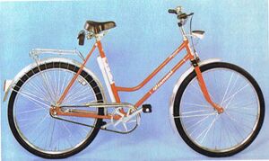 Ein Modell 35 157 aus den frühen 1980er-Jahren. Zu dieser Zeit wurden die einfachen Tourensporträder zunehmend mit Leichtmetallschutzblechen ausgestattet.