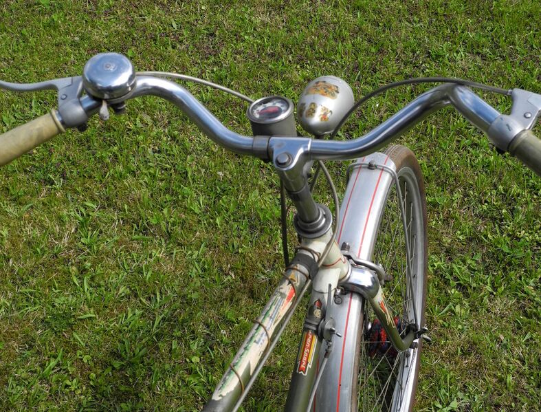 Datei:Diamant Modell 35 105 von 1964 Bild2.JPG