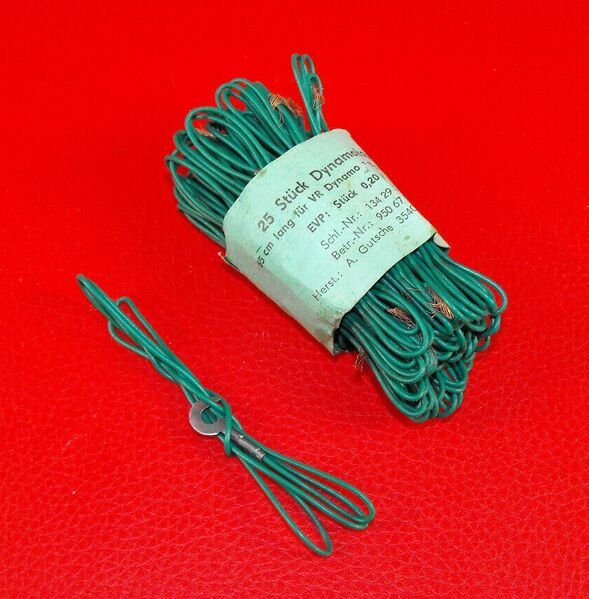 Datei:Dynamokabel grün Gutsche Osterburg.jpg