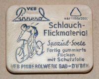 Pinnerol Schlauch-Flickmaterial Spezial-Sorte Zeitraum: 50er/60er Jahre Hersteller: VEB Pinnerolwerk Bad Düben Material der Packung: Kunststoff Bemerkungen: