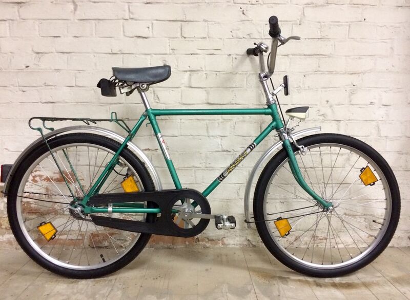 Datei:Fortschritt 305-3 Pionier 1987 grün.jpg