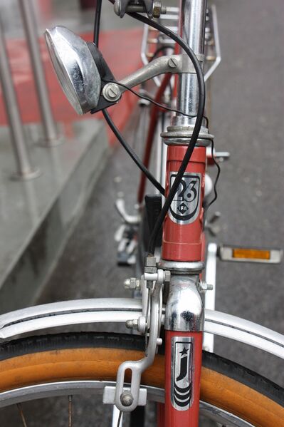 Datei:Fortschritt Junior Modell 358 von 1984 rot Bild2.JPG