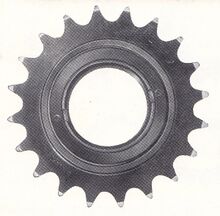 Leerlaufritzel Hersteller: Fichtel & Sachs / RENAK Zeitraum: 195x bis 1990 Oberfläche: brüniert Bemerkungen: für Sporträder und Rennräder ohne Gangschaltung