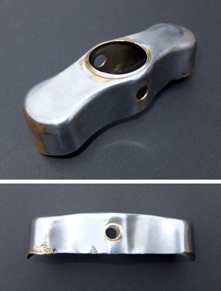 Datei:Gabelkopfkappe IFA Schönebeck.jpg