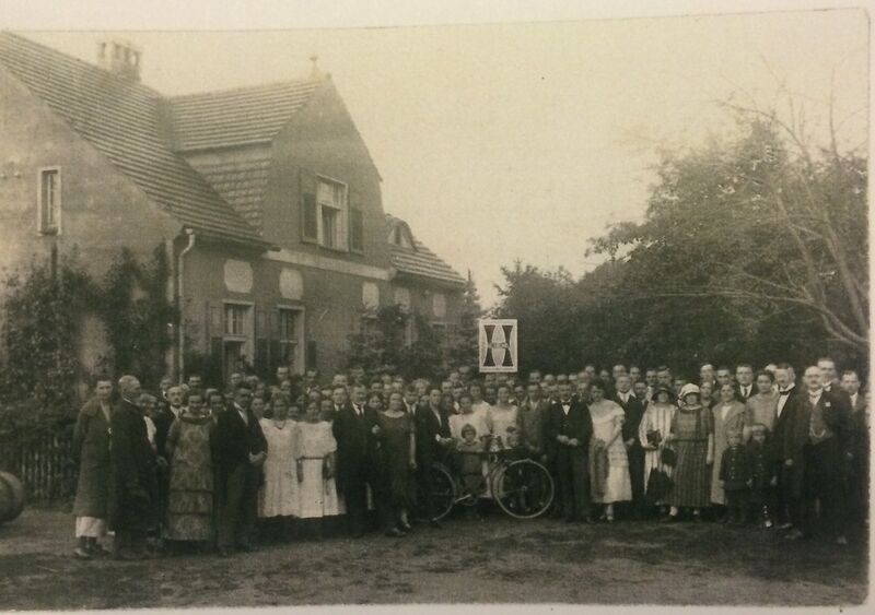 Datei:Herkona Fahrradwerke 1920er Jahre.JPG