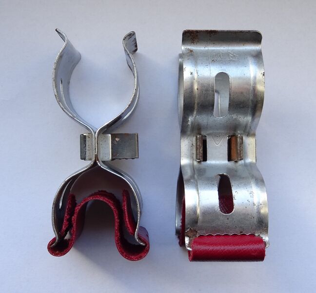 Datei:Luftpumpenhalter LUMET verchromt.jpg