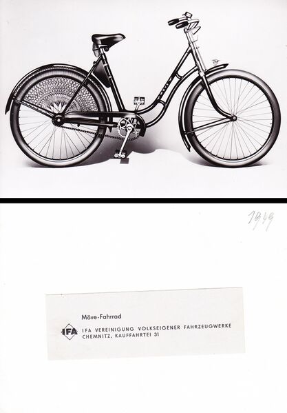 Datei:Möve Modell 185 Werbefoto 1949.jpg