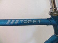 Der Schriftzug "Topfit" am Oberrohr stellt keine Modellbezeichnung dar, sondern war an vielen Mifa-Fahrrädern seit Mitte der 1980er Jahre zu finden.