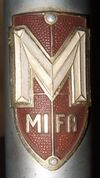 Mifa Emblem 1958 Messing lackiert.jpg