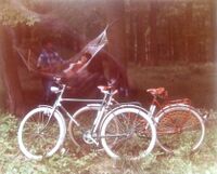 Eine Katalogabbildung des Modells 301 (dahinter Modell 351) aus dem Jahre 1969. Hier werden die Jugendräder bereits mit Aluminiumschutzblechen gezeigt.
