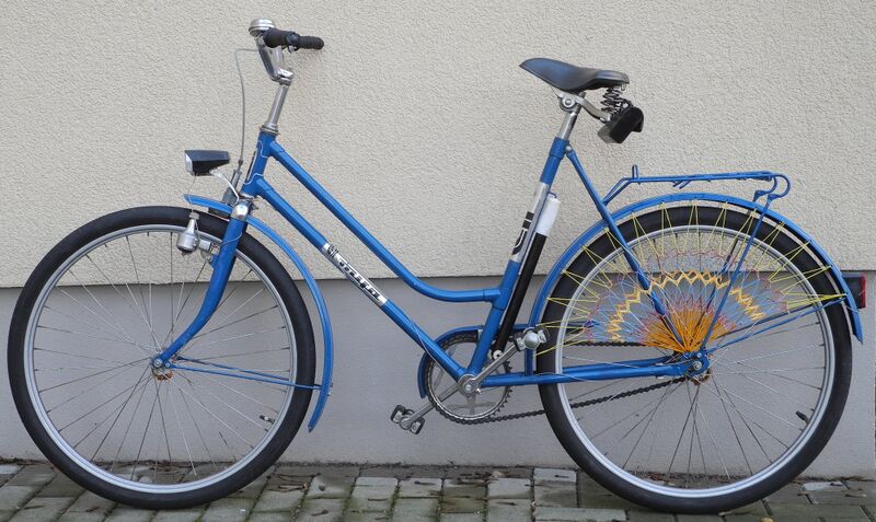 Datei:Mifa Modell 157 von 1980 blau Bild2.JPG