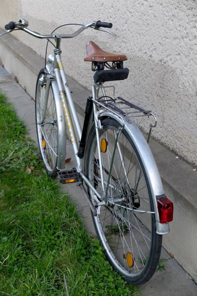 Datei:Mifa Modell 254 von 1987 Bild4.JPG