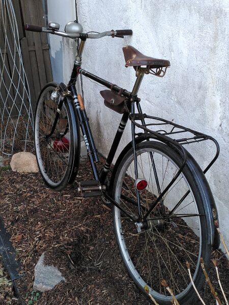 Datei:Mifa Modell 9b von 1954 schwarz Bild2.jpg