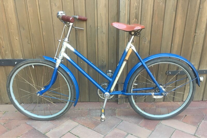 Datei:Mifa Modell S 8 blau.JPG