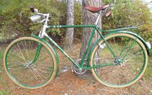 Modell SH 14/1 von 1957/1958: Der Rahmen wurde 1957 gefertigt, die Rücktrittnabe ist von 1957, die Vorderradnabe von 1958, die Beleuchtungskomponenten aus dem Frühjahr/Sommer 1958. Das Fahrrad ist vollständig original erhalten.