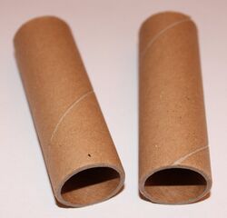 2. Papphülsen Als Ersatz für die originalen Papphülsen können Hartpapierhülsen mit folgenden Abmessungen verwendet werden. Länge: 80mm Innendurchmesser: 22,2 ... 22,5mm Außendurchmesser: 26,0 ... 26,5mm (rotbraune HaGe haben gelegentlich einen größeren Innendurchmesser; hier müssen dickere Papphülsen oder z.B. Lenkerband als "Aufpolsterung" verwendet werden)