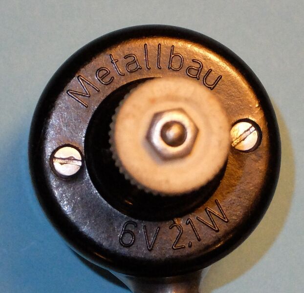 Datei:Prägung Dynamo Metallbau Radebeul B.jpg