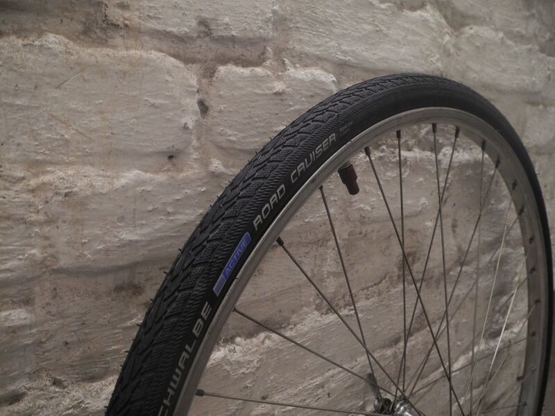 Datei:Reifen Road Cruiser von Schwalbe 32-622.JPG