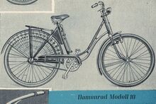 Simson Modell 10 Modell 10 aus einer Anzeige, die in Messejournalen zu den Leipziger Messen 1950 und 1951 geschaltet wurde. Die Abbildung ist nur symbolhaft zu verstehen.