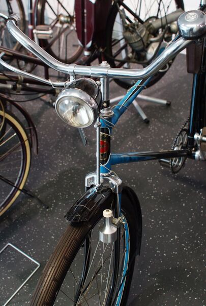 Datei:Simson Modell 9 1950 c.jpg